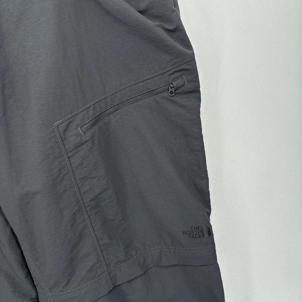 The North Face Pants Mens XXL Gray Cargo Belted Hiking Paramount Convertible 32